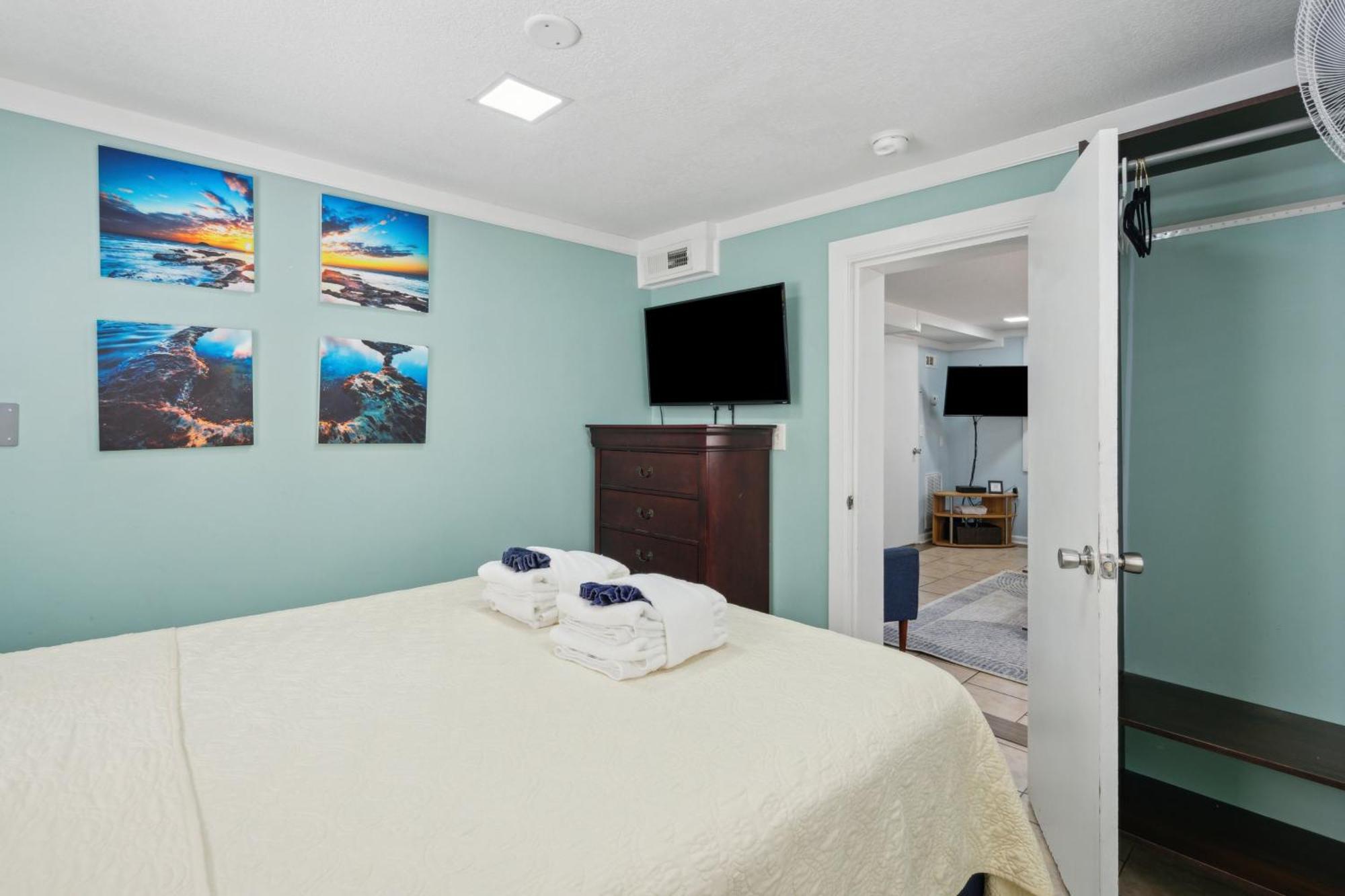 23 Center St - Sunny Side Down - Downstairs Apartment Folly Beach Exterior photo
