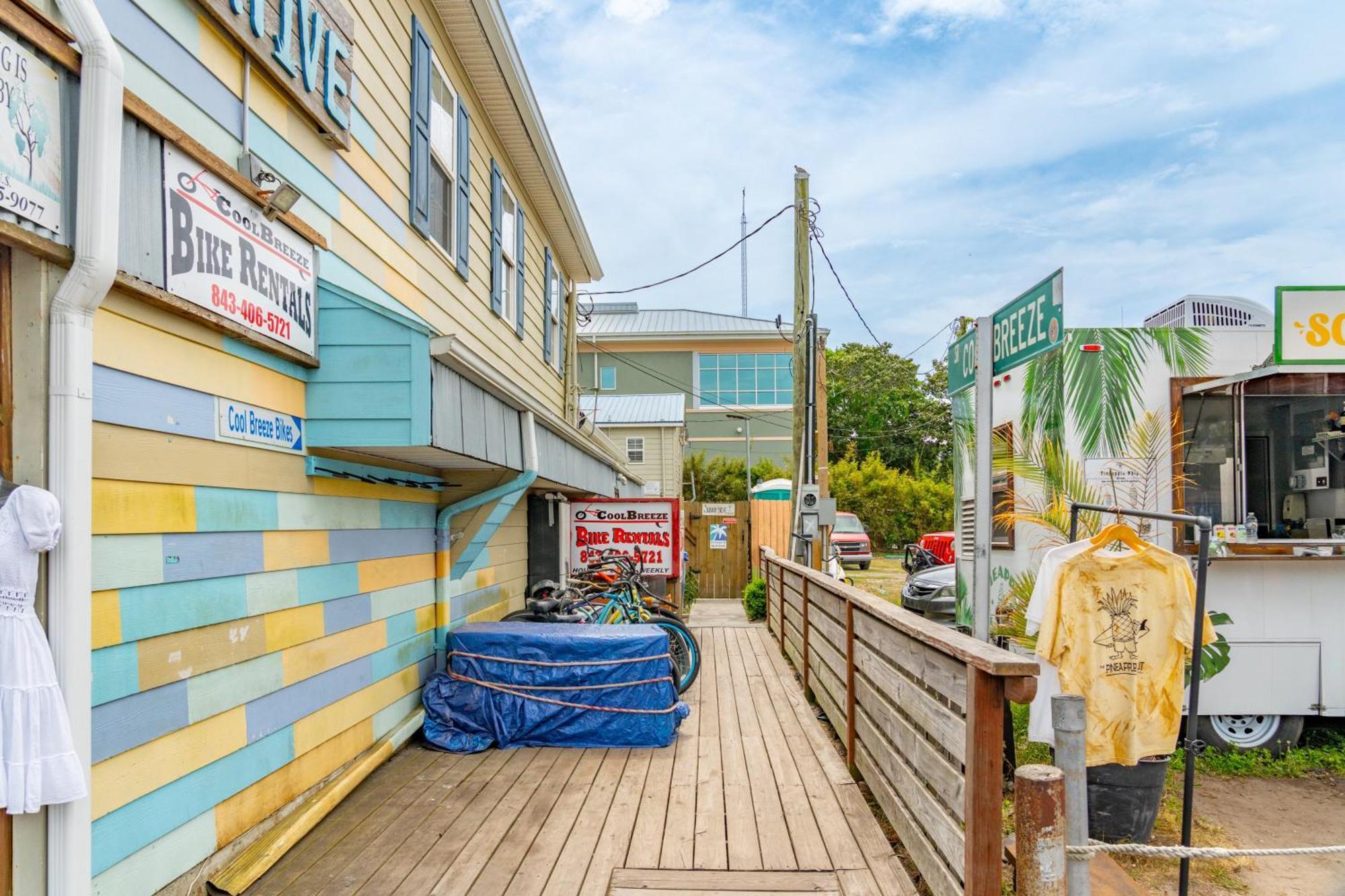 23 Center St - Sunny Side Down - Downstairs Apartment Folly Beach Exterior photo